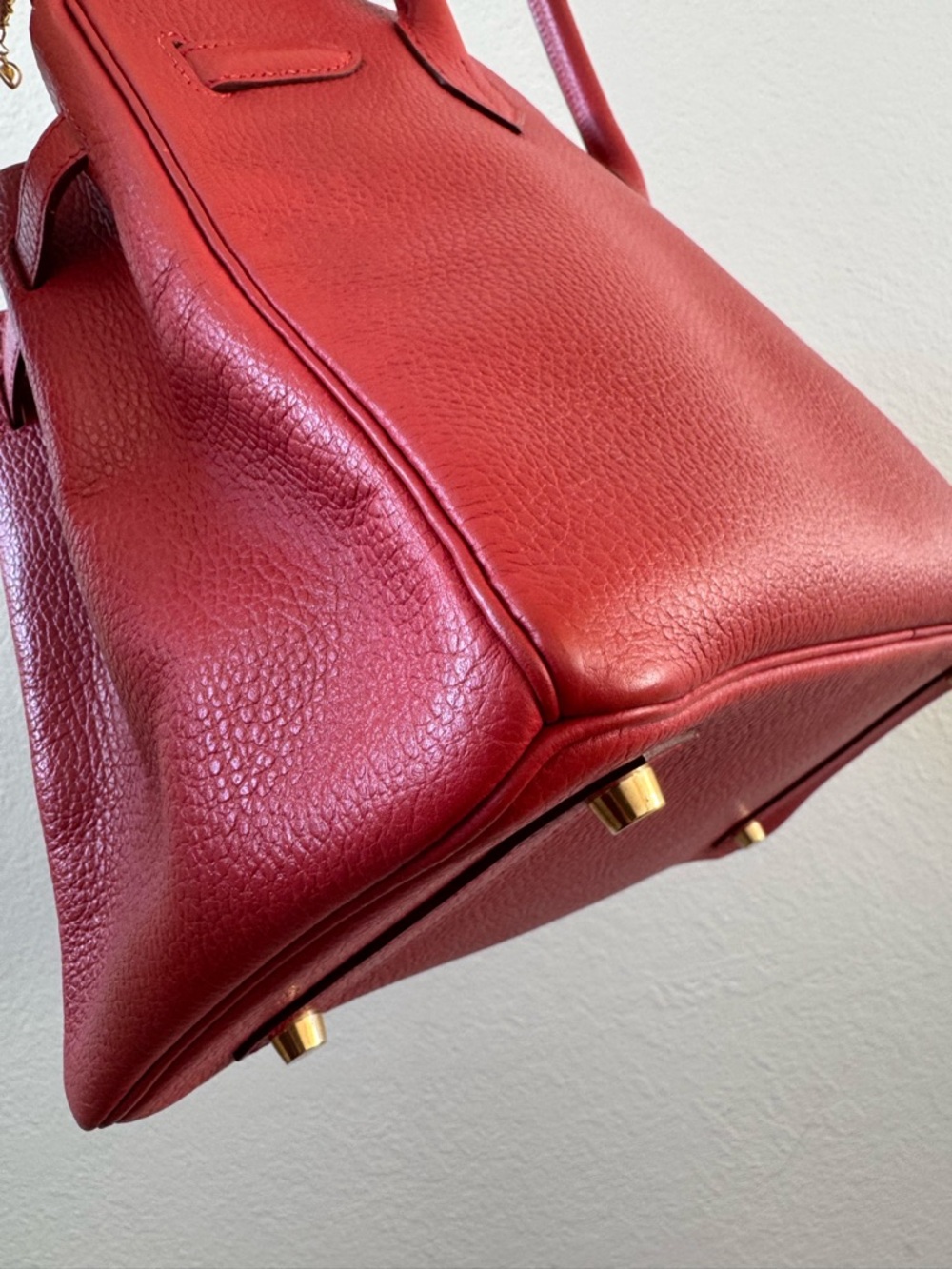 ❌SOLD❌Hermes Rouge Vif Ardennes Leather Birkin 30 with Gold Hardware - Picture 6 of 12